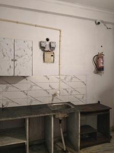 Kitchen Image of 400 Sq.ft 1 RK Apartment / Flat for rent in Anand Vihar New Delhi for Rs. 8500