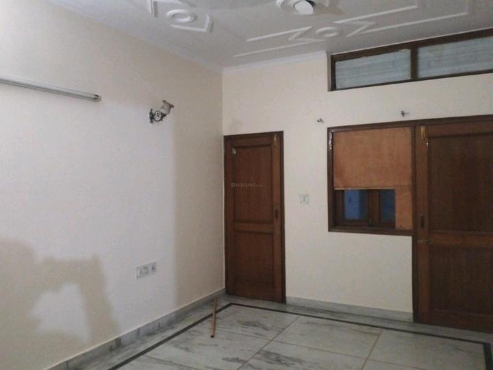 Outram Lines, GTB Nagar Bedroom One 1