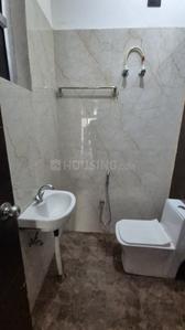 Bathroom Image of 500 Sq.ft 1 BHK Independent House for rent in Transport Nagar Lucknow for Rs. 15000