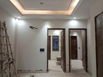 Living Room Image of 1000 Sq.ft 3 BHK Builder Floor for sale in Paschim Vihar New Delhi for Rs. 18500000