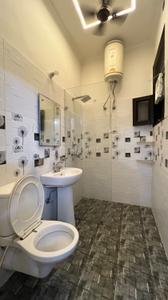 Image of 1350 Sq.ft 3 BHK Builder Floor for sale in Bir Pir Machhalia, Zirakpur for Rs. 6100000