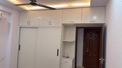 Bedroom Image of 1800 Sq.ft 3 BHK Apartment / Flat for rent in Blue Mountain, Kalli Pashchim Lucknow for Rs. 35000