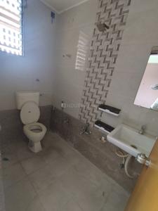 Bathroom Image of 1750 Sq.ft 3 BHK Apartment / Flat for sale in Shivam Residency, Sola Ahmedabad for Rs. 11500000