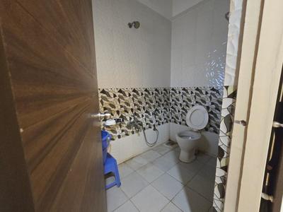 Bathroom Image of 1450 Sq.ft 3 BHK Duplex for sale in Waghodia Vadodara for Rs. 7500000