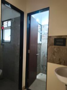 Common Bathroom Image of 672 Sq.ft 1 BHK Apartment / Flat for rent in VTP Leonara Building C And F, Mahalunge Pune for Rs. 22000