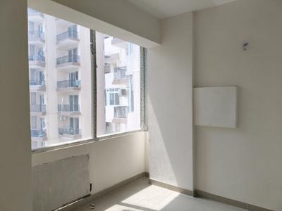 Bedroom Image of 1350 Sq.ft 3 BHK Apartment / Flat for sale in Amrapali Heartbeat City IV, Sector 107 Noida for Rs. 14175000