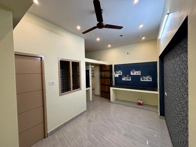 Balcony Image of 600 Sq.ft 1 BHK Independent House for rent in Avaniyapuram Madurai for Rs. 10000