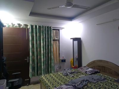 Bedroom Image of 1080 Sq.ft 3 BHK Builder Floor for sale in Mahavir Enclave New Delhi for Rs. 7800000