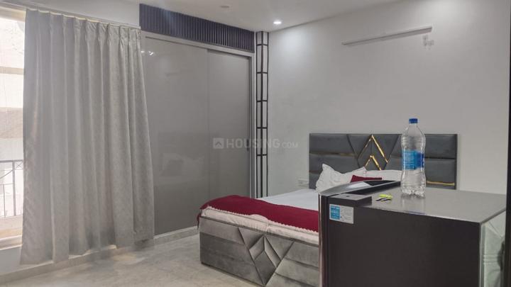 Sector 25, DLF Phase 2 Bedroom 1