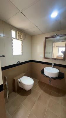 Image of 2400 Sq.ft 3 BHK Apartment / Flat for rent in Richmond Town, Bengaluru for Rs. 125000