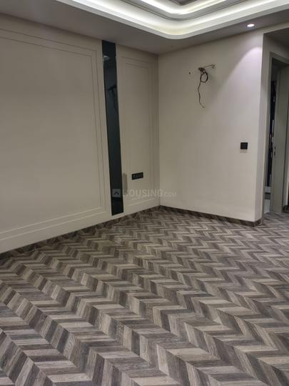 Green Wood Luxury Floors Main Image 1