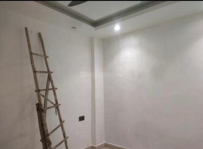 Bedroom Image of 1000 Sq.ft 3 BHK Builder Floor for sale in Govindpuri New Delhi for Rs. 7500000