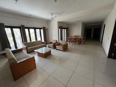 Living Room Image of 2100 Sq.ft 4.5 BHK Apartment / Flat for sale in New Alkapuri Vadodara for Rs. 12000000