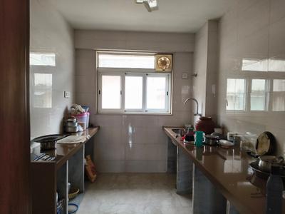 Kitchen Image of 1190 Sq.ft 3.5 BHK Apartment / Flat for sale in Kandivali West Mumbai for Rs. 29500000