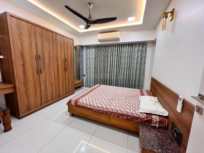 Bedroom Image of 3279 Sq.ft 4 BHK Apartment / Flat for sale in Visionnair, Bodakdev Ahmedabad for Rs. 27000000