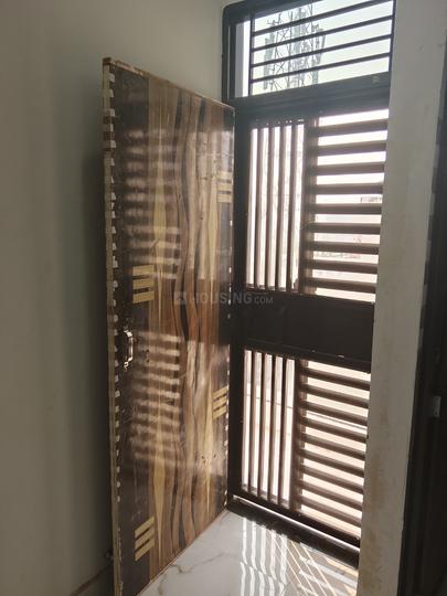 Burari Garhi, Burari Bedroom 1