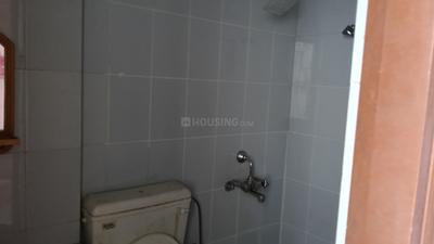 Bathroom Image of 500 Sq.ft 2 BHK Apartment / Flat for sale in Hiland Willows, New Town Kolkata for Rs. 4600000
