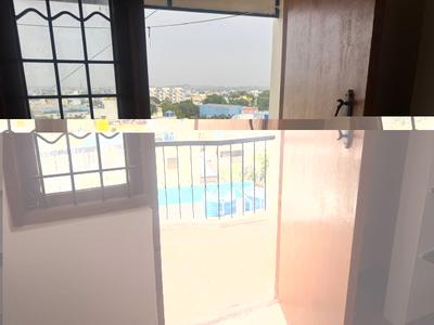 Balcony Image of 1000 Sq.ft 2 BHK Apartment / Flat for rent in Kumudepalli Hosur for Rs. 15000