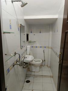 Bathroom Image of 1500 Sq.ft 3 BHK Duplex for sale in Mahalakshmi Nagar Indore for Rs. 12100000