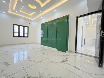 Bedroom Image of 2500 Sq.ft 4 BHK Independent House for sale in Panaiyur, Sholinganallur Chennai for Rs. 25000000