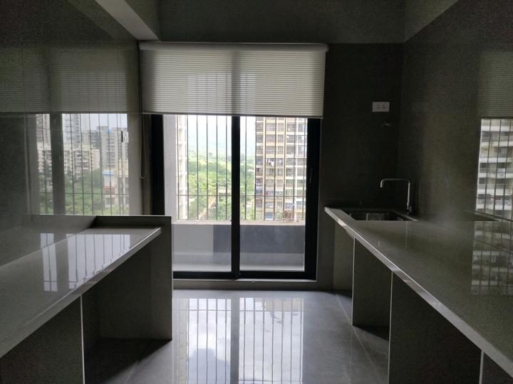 Platinum Parksyde Main Image 1