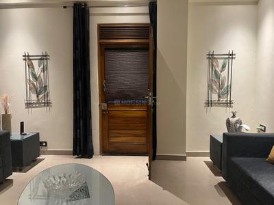 Living Room Image of 1500 Sq.ft 3 BHK Apartment / Flat for sale in Aliganj Lucknow for Rs. 12500000