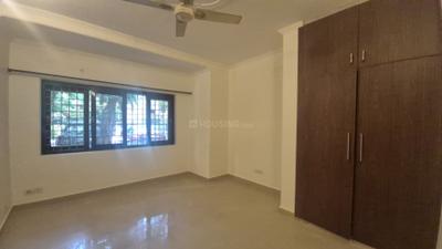 Bedroom Image of 2000 Sq.ft 3 BHK Apartment / Flat for rent in Vasant Kunj New Delhi for Rs. 110000