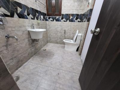 Bathroom Image of Stanza living  in Sector 60, Noida