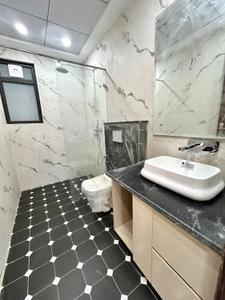 Bathroom Image of 1250 Sq.ft 2.5 BHK Apartment / Flat for sale in Prateek Wisteria, Sector 77 Noida for Rs. 18000000