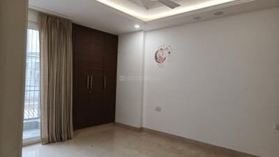 Bedroom Image of 2400 Sq.ft 4 BHK Builder Floor for rent in Greater Kailash II New Delhi for Rs. 225000
