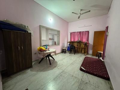 Bedroom Image of 700 Sq.ft 2 BHK Independent House for rent in Mohibullapur Lucknow for Rs. 15000