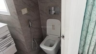 Image of 1150 Sq.ft 3 BHK Apartment / Flat for rent in Emaar Emerald Estate, Sector 65, Gurgaon for Rs. 53500