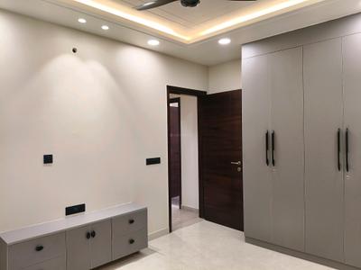 Bedroom Image of 2000 Sq.ft 4 BHK Builder Floor for sale in Sector 45 Gurgaon for Rs. 34000000