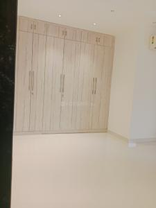 Bedroom Image of 4000 Sq.ft 4 BHK Builder Floor for rent in Sector 17 Gurgaon for Rs. 85000