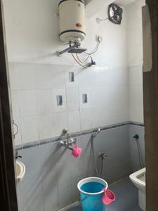 Bathroom Image of 1140 Sq.ft 2 BHK Apartment / Flat for sale in Rasoolpura Hyderabad for Rs. 7500000