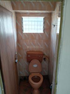 Bathroom Image of 900 Sq.ft 2 BHK Apartment / Flat for sale in Ghosh Palace, Keshtopur Kolkata for Rs. 3100000