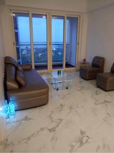 Hall Image of 920 Sq.ft 2 BHK Apartment / Flat for sale in Raheja Exotica Sorento, Madh Mumbai for Rs. 27500000