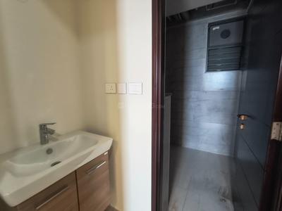 Bathroom Image of 2453 Sq.ft 3 BHK Apartment / Flat for rent in Rajarajeshware Piccassso, Jayanagar Bengaluru for Rs. 260000