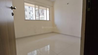 Bedroom Image of 1500 Sq.ft 3 BHK Apartment / Flat for rent in Sanklecha Garden County, Vrindavan Nagar Nashik for Rs. 24000