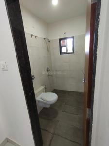 Bathroom Image of 900 Sq.ft 2 BHK Apartment / Flat for sale in Pragati Pearl, Bhatagaon Raipur for Rs. 3339150