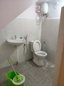 Image of 1000 Sq.ft 2 BHK Builder Floor for rent in Ejipura, Bengaluru for Rs. 30000