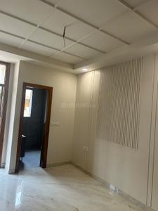 Bedroom Image of 1650 Sq.ft 4 BHK Builder Floor for sale in Shalimar Garden Ghaziabad for Rs. 12500000