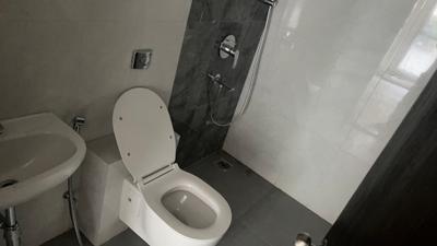 Image of 800 Sq.ft 2 BHK Apartment / Flat for rent in The Baya Central, Lower Parel, Mumbai for Rs. 110000