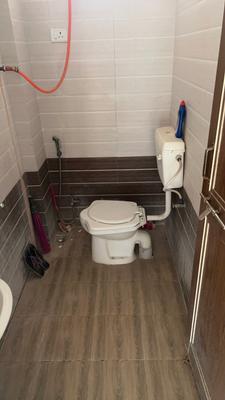 Bathroom Image of 500 Sq.ft 1 BHK Apartment / Flat for rent in Tirupati Abhinav, Ayodhya Bypass Bhopal for Rs. 7500