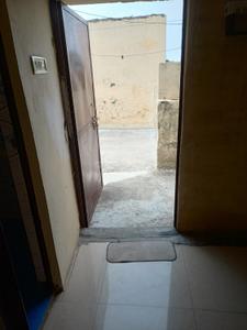 Image of 500 Sq.ft 1.5 BHK Builder Floor for rent in Dilshad Garden, New Delhi for Rs. 16000