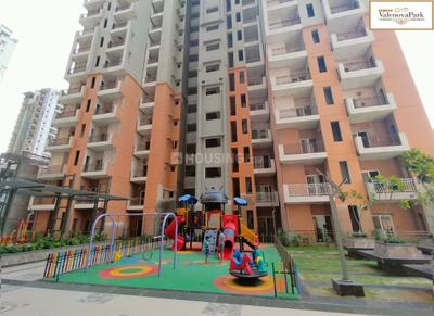 Image of 1870 Sq.ft 3 BHK Apartment / Flat for sale in Hawelia Valenova Park, Noida Extension, Greater Noida for Rs. 17900000