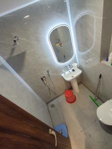 Bathroom Image of 750 Sq.ft 1 BHK Builder Floor for rent in Vasundhara Ghaziabad for Rs. 15000