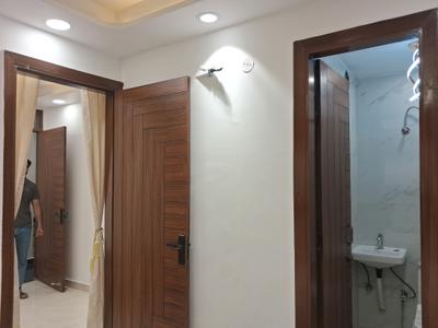 Bedroom Image of 540 Sq.ft 2 BHK Builder Floor for sale in Dwarka Mor New Delhi for Rs. 3300000