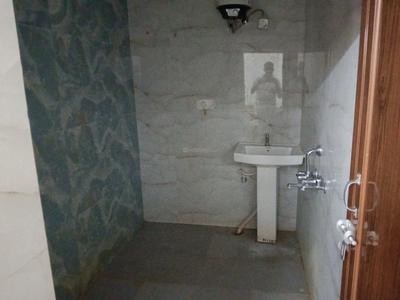 Bathroom Image of 1500 Sq.ft 2 BHK Builder Floor for rent in Ashiyana Lucknow for Rs. 15000