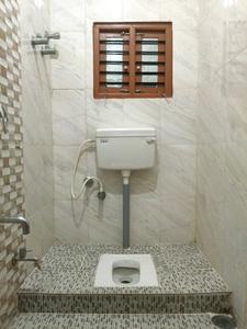 Common Bathroom Image of 1100 Sq.ft 2 BHK Apartment / Flat for rent in Mahadevapura Bengaluru for Rs. 30000